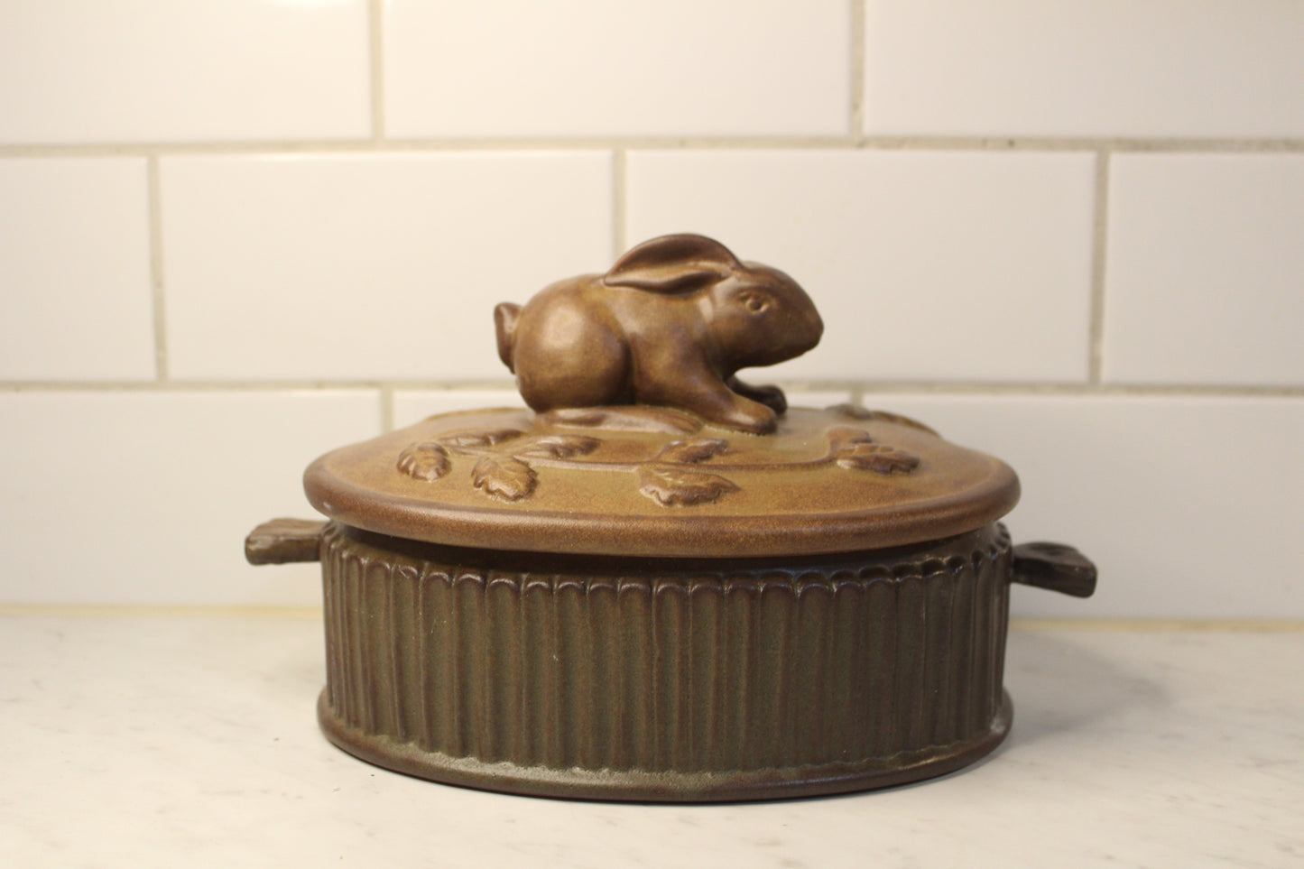 Rabbit Stoneware