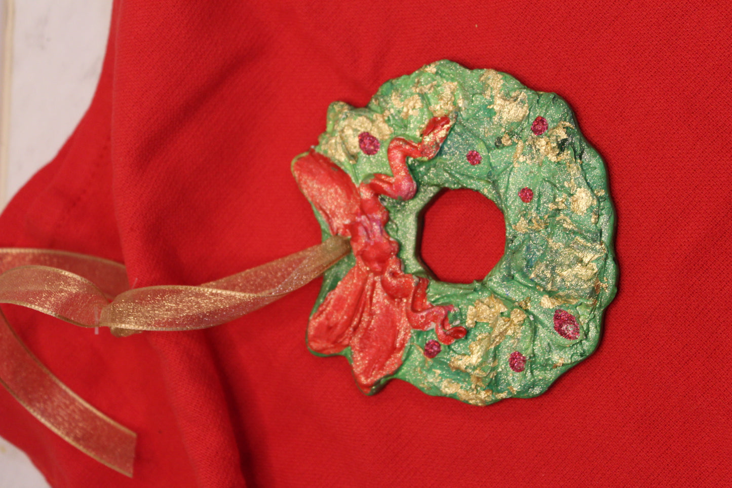 Textured Wreath Ornament