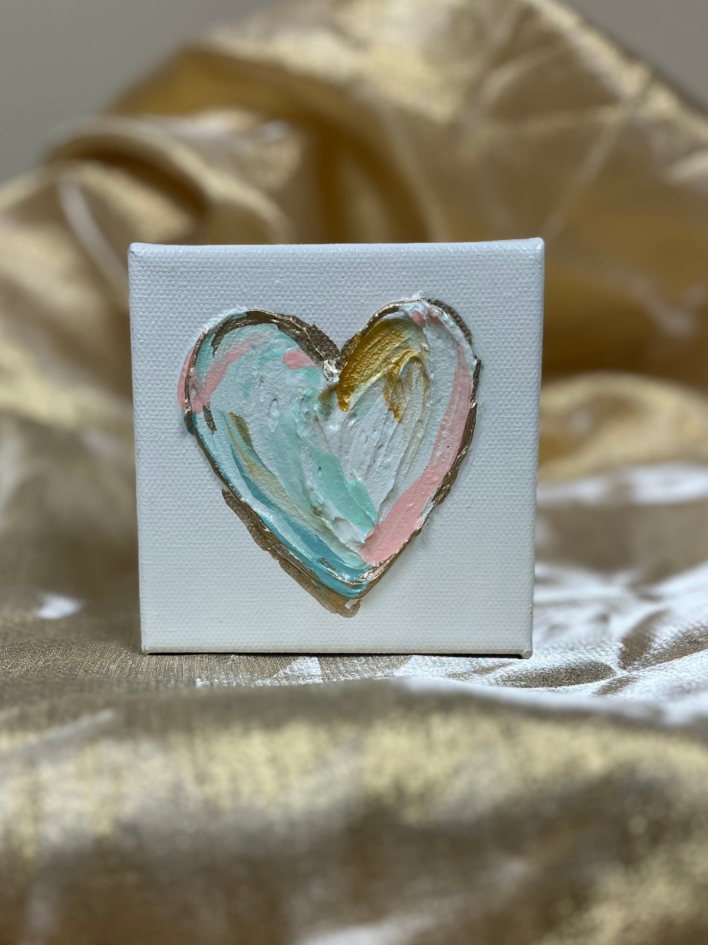 4x4 Textured Heart canvas